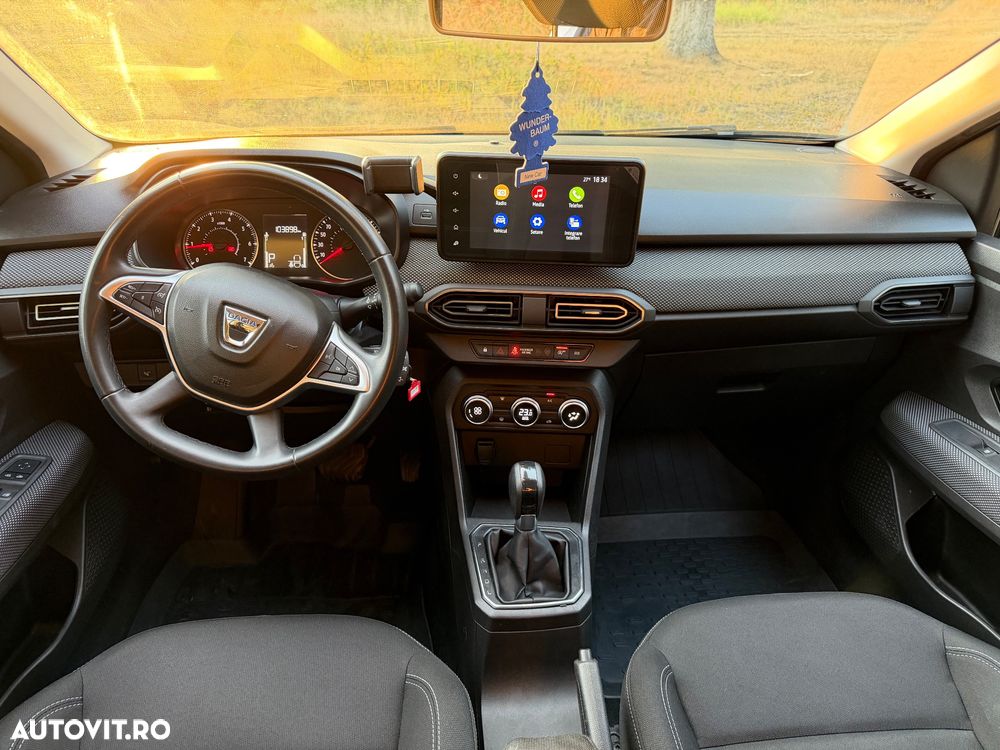 Dacia Logan TCe 90 CVT Comfort - 12