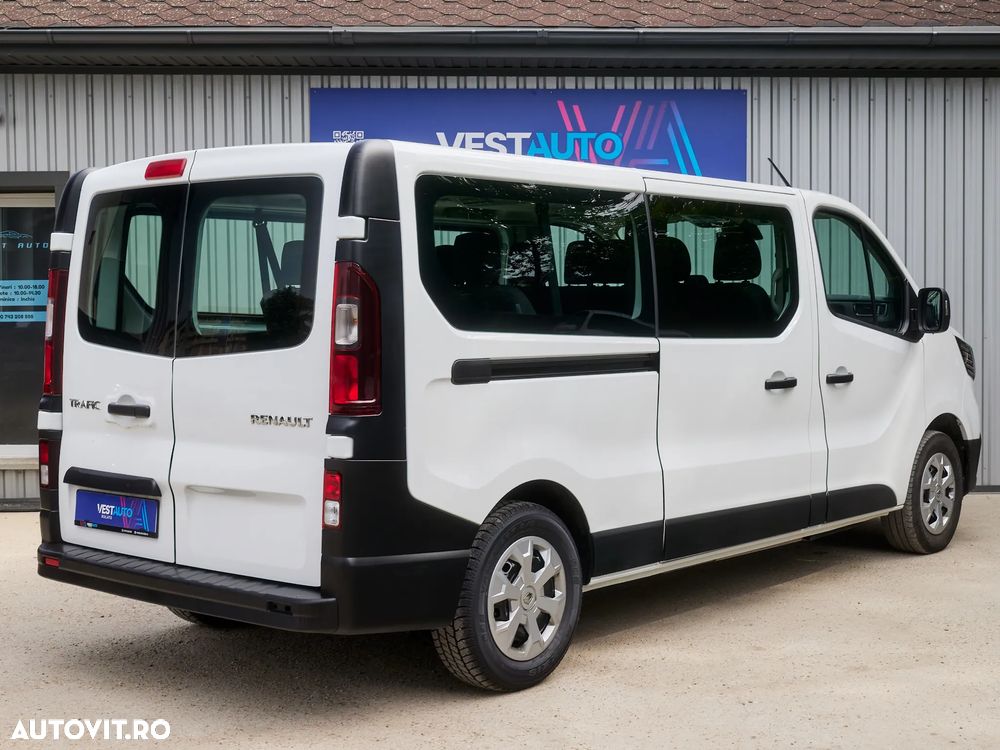 RENAULT Trafic 2022 — imagine 4