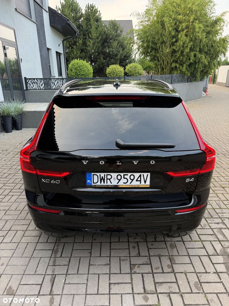 Volvo XC 60 B4 D Geartronic Momentum Pro - 12