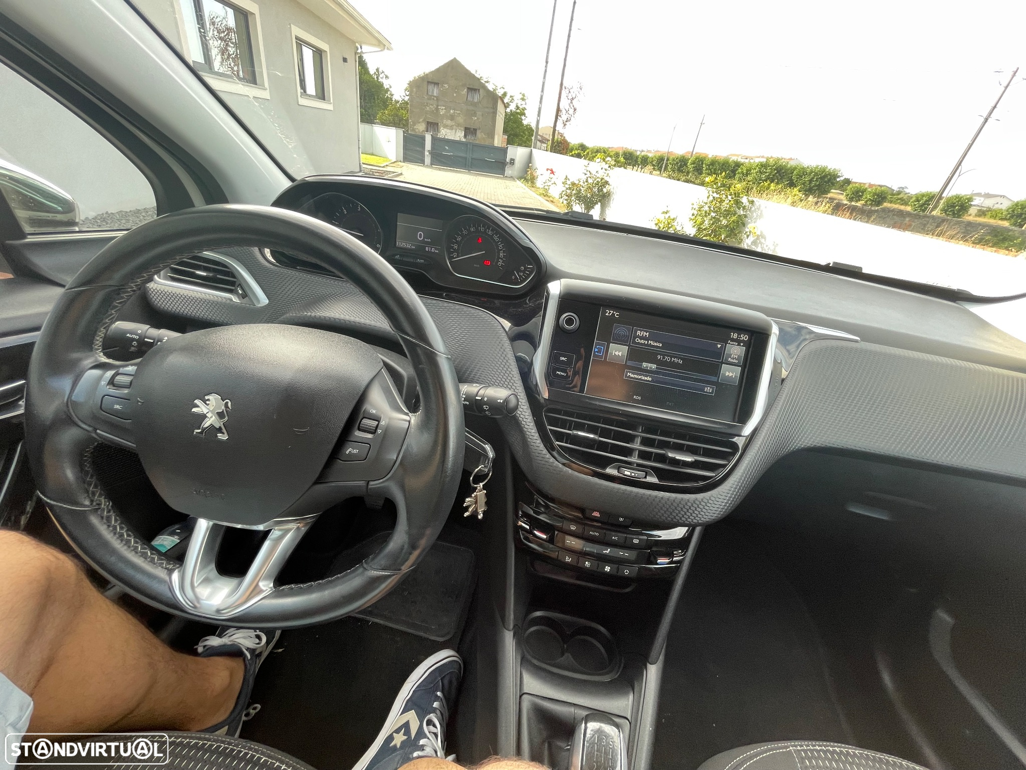 Peugeot 208 1.6 BlueHDi Allure - 9