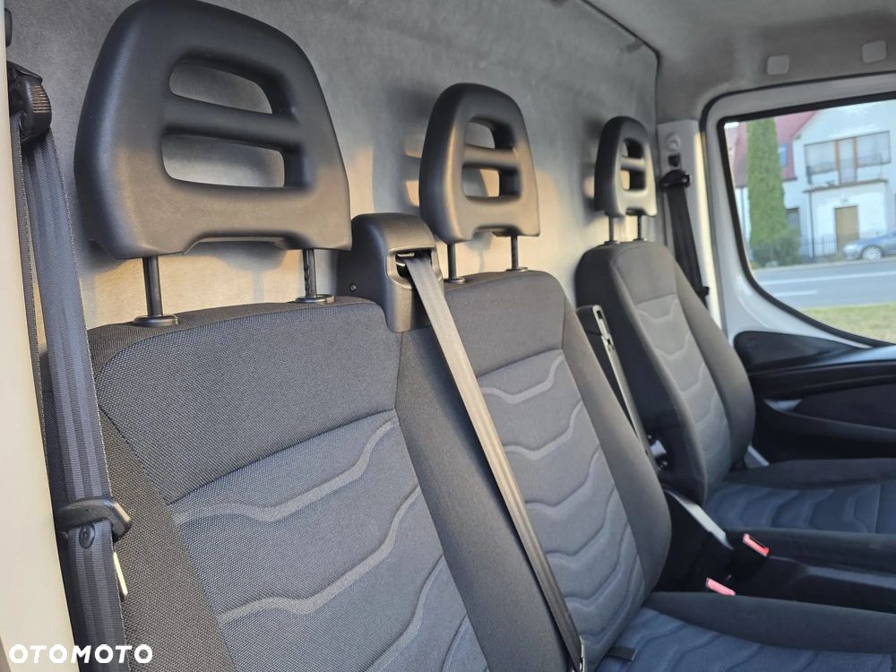 Iveco Daily 35s14 MAXI L4H3 - 18