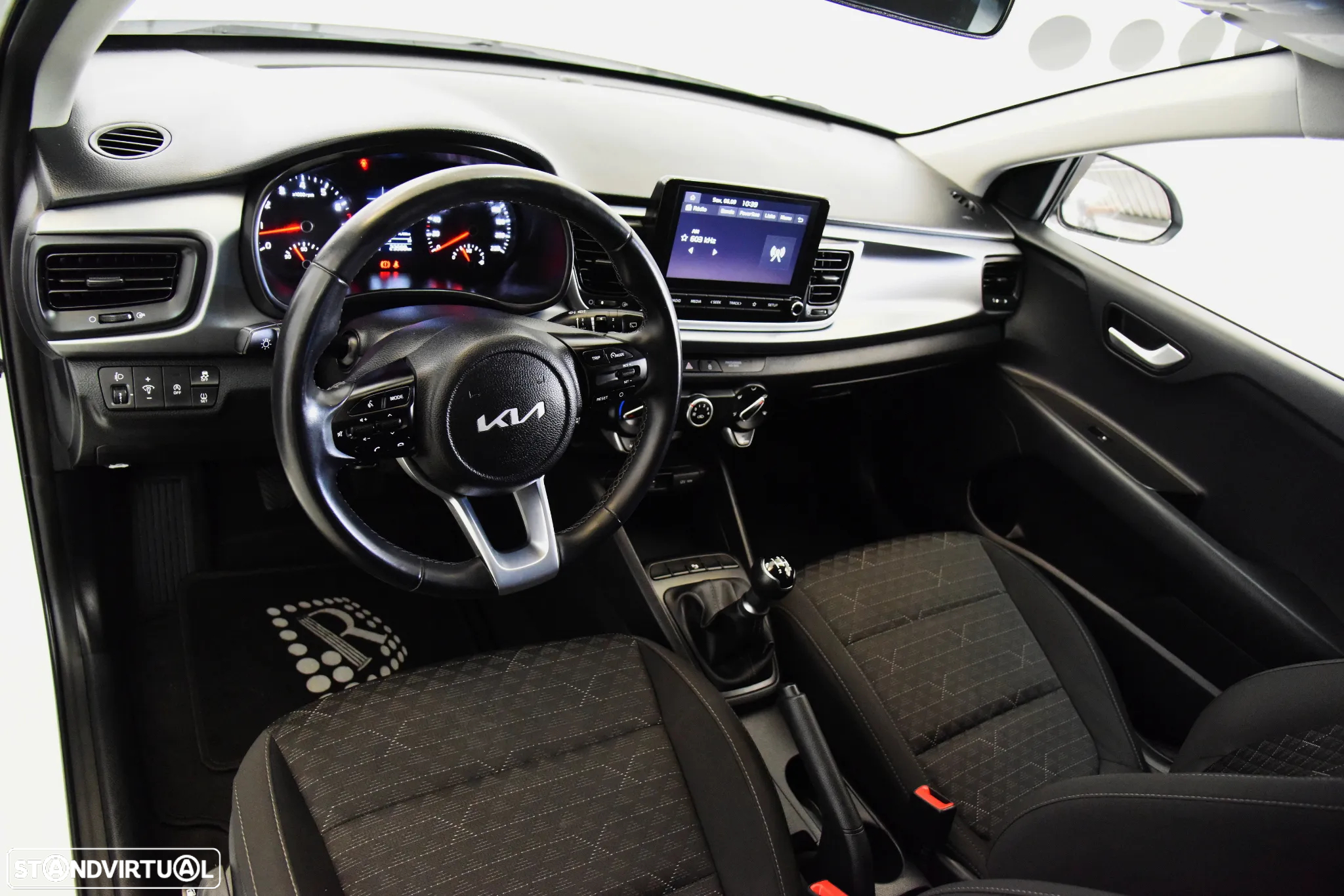Kia Rio 1.0 T-GDi Drive - 12
