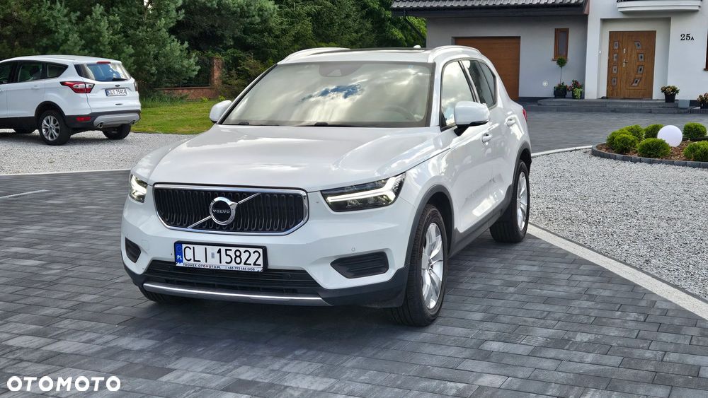 Volvo XC 40 - 3