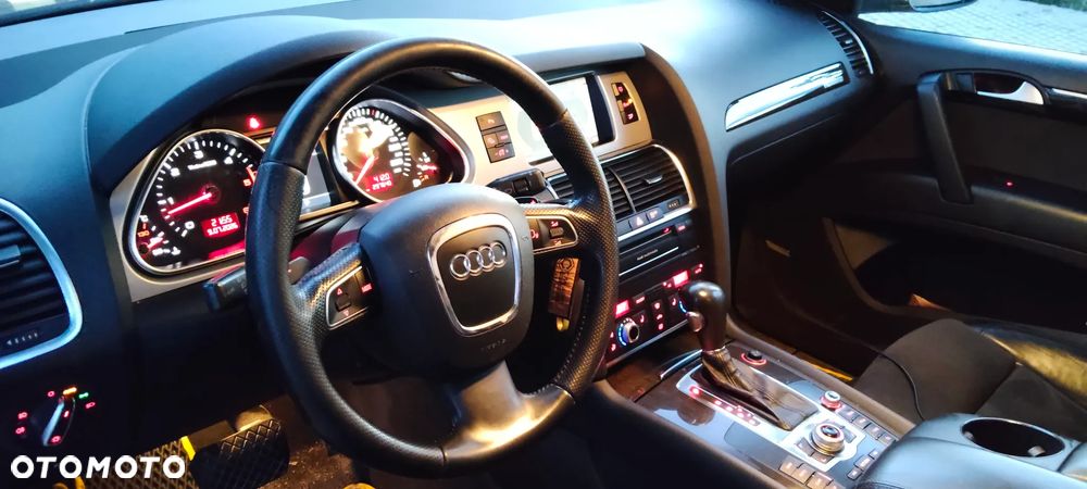 Audi Q7 3.0 TDI DPF clean diesel Quattro Tiptronic - 6