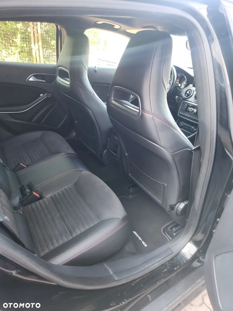 Mercedes-Benz GLA 200 (CDI) d 4Matic 7G-DCT AMG Line - 8