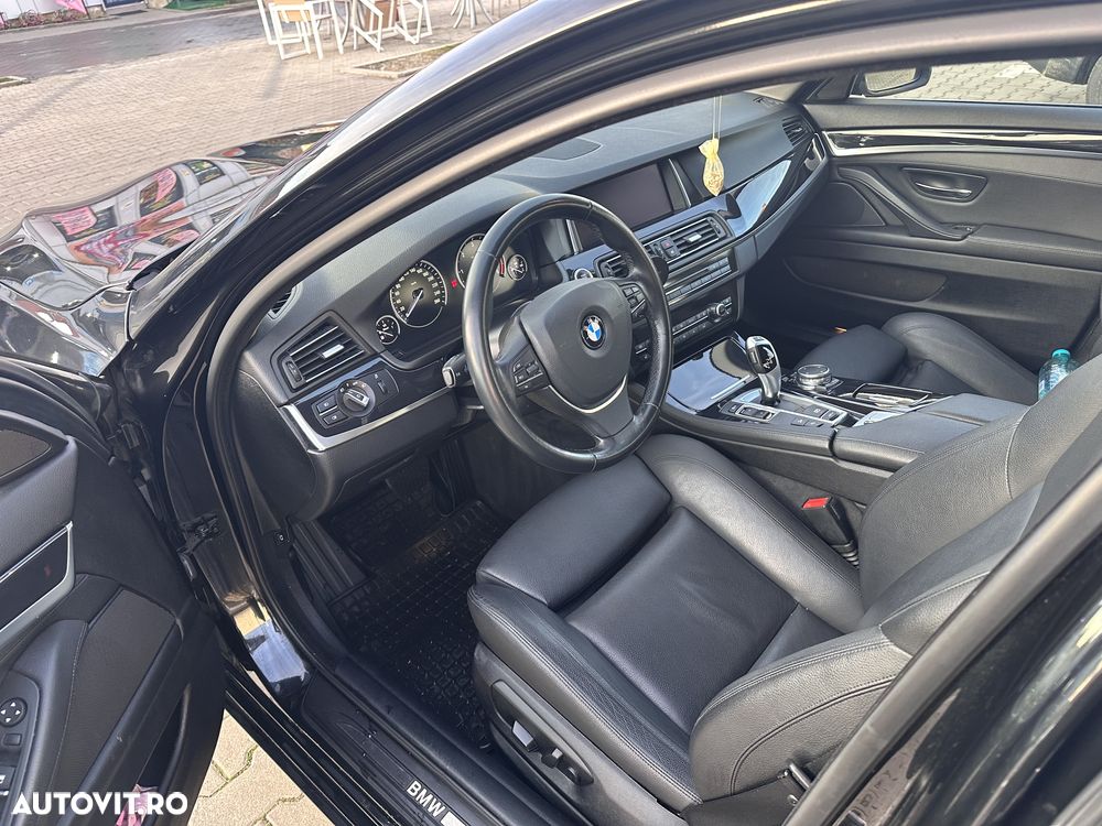 BMW Seria 5 525d xDrive Aut. - 11