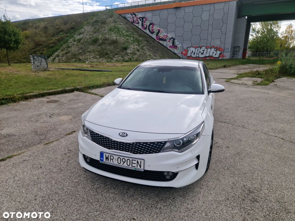 Kia Optima - 23