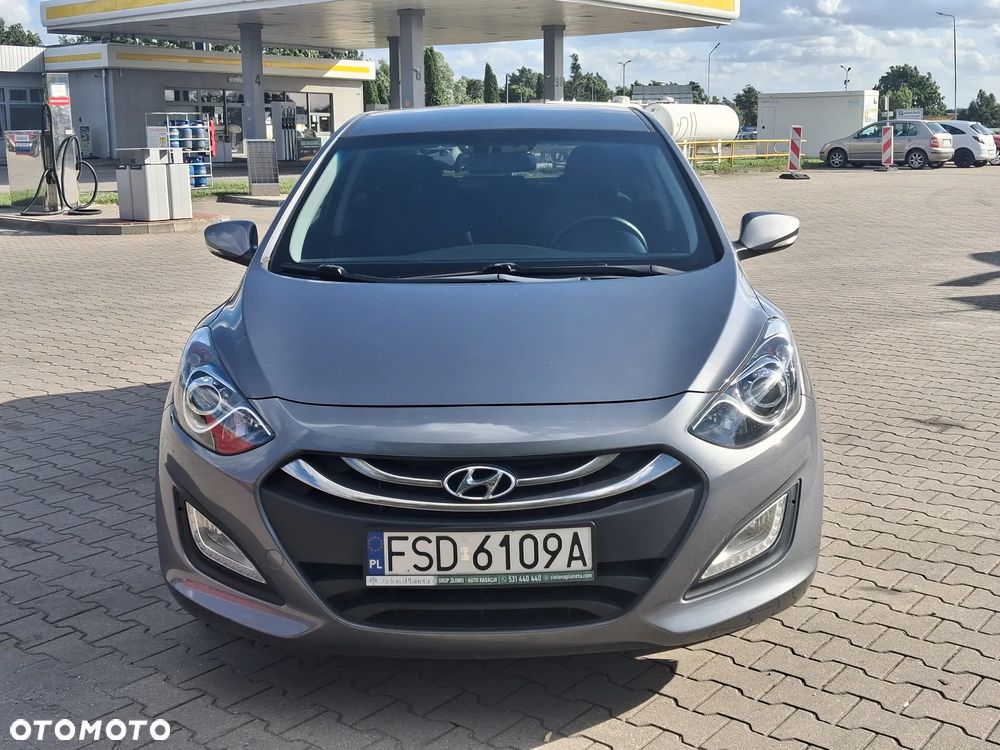 Hyundai i30 1.4 Premium - 6
