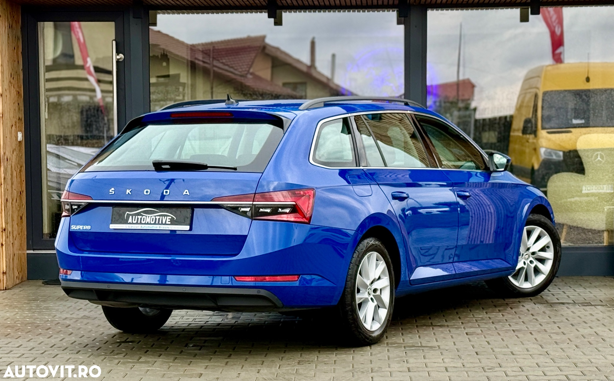 Skoda Superb 1.5 TSI ACT Style - 4