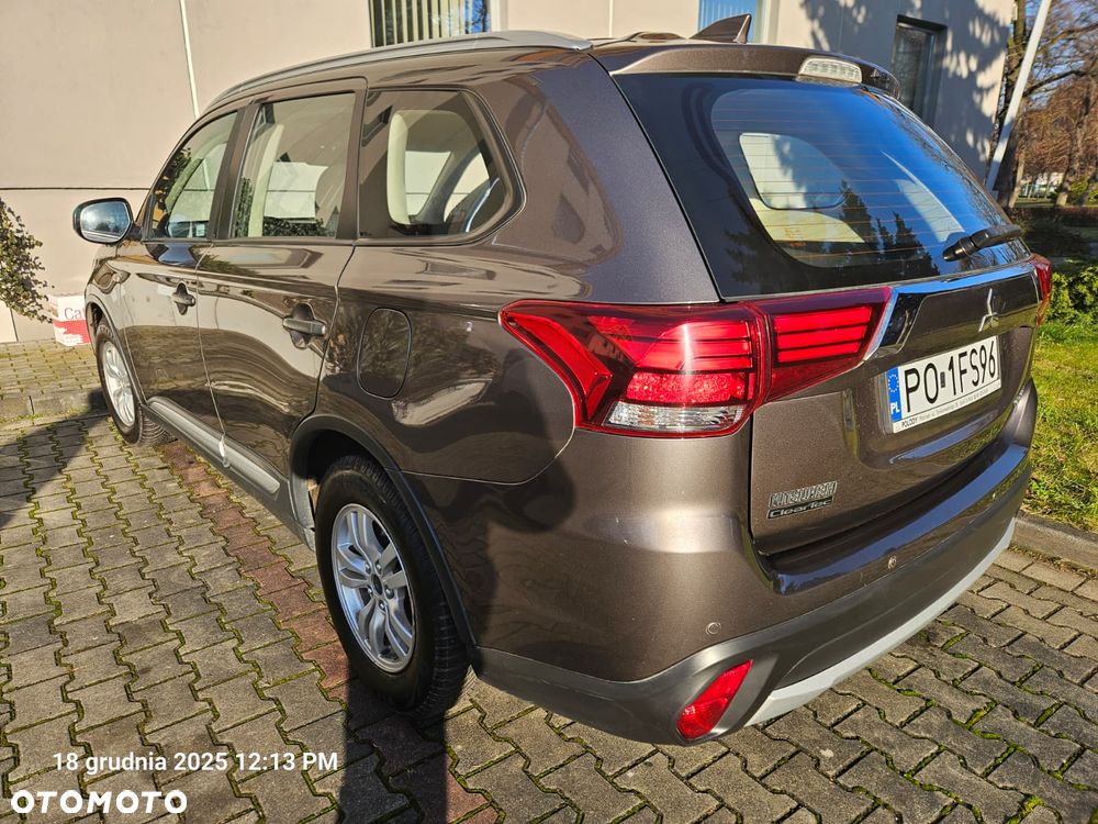 Mitsubishi Outlander 2.0 City Style 2WD - 4