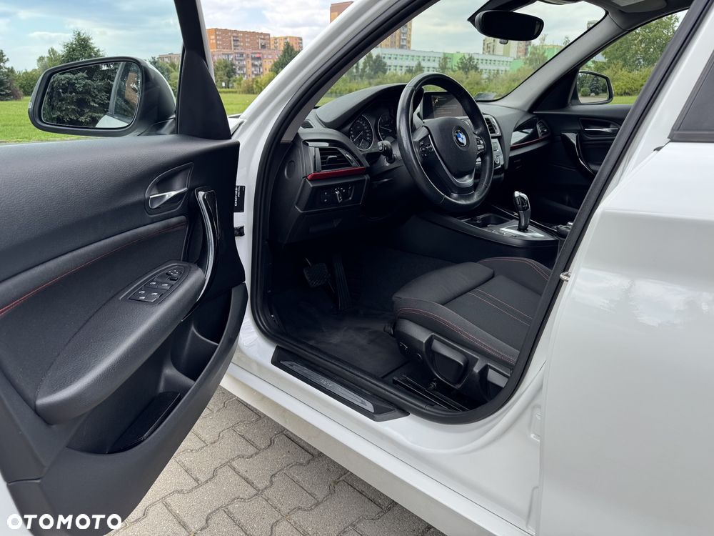 BMW Seria 1 118d Sport Line - 10