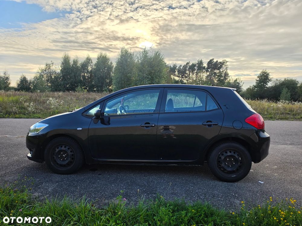Toyota Auris 2.0 D-4D Sol - 6