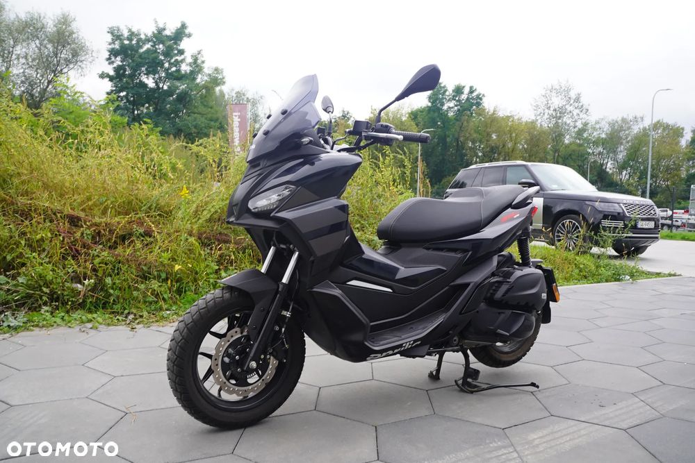 Aprilia SR