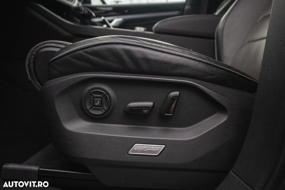 Volkswagen Touareg V6 TDI SCR 4Motion Aut. R-Line FINAL EDITION - 11