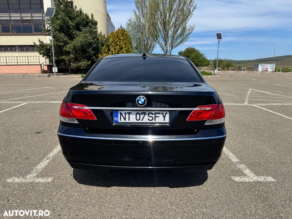 BMW Seria 7 730d A - 23