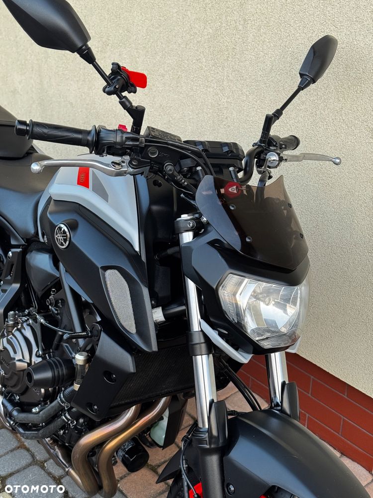 Yamaha MT - 15
