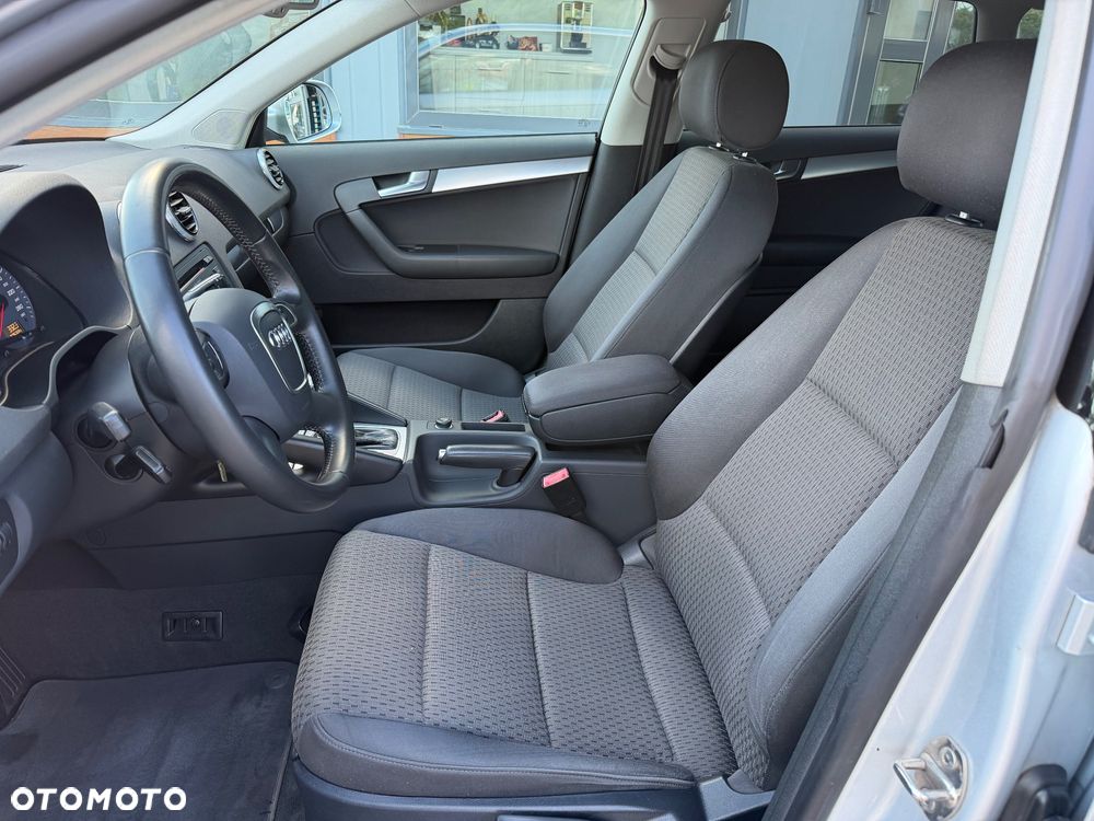 Audi A3 Sportback - 10