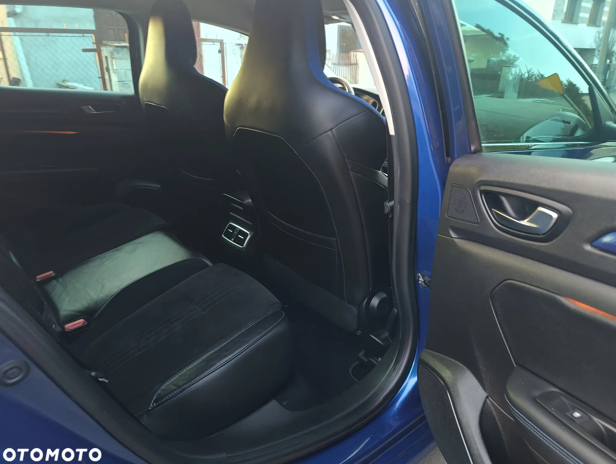 Renault Megane ENERGY dCi 165 EDC GT LINE - 12