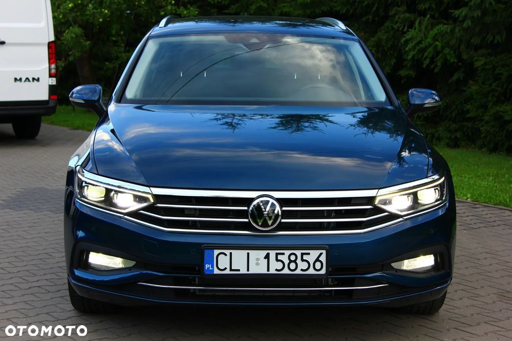 Volkswagen Passat 2.0 TDI SCR DSG Elegance - 24