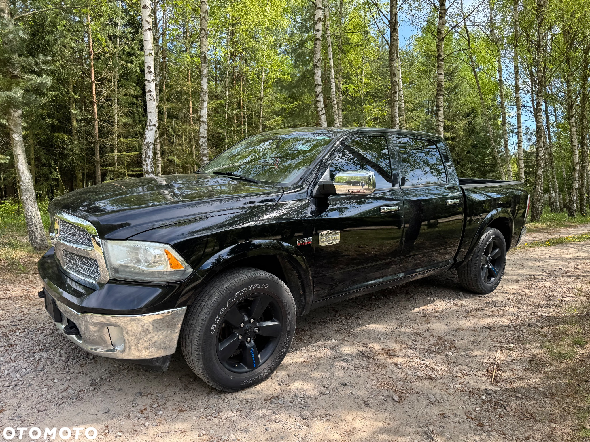 Dodge RAM 1500 5.7 4x4 - 2