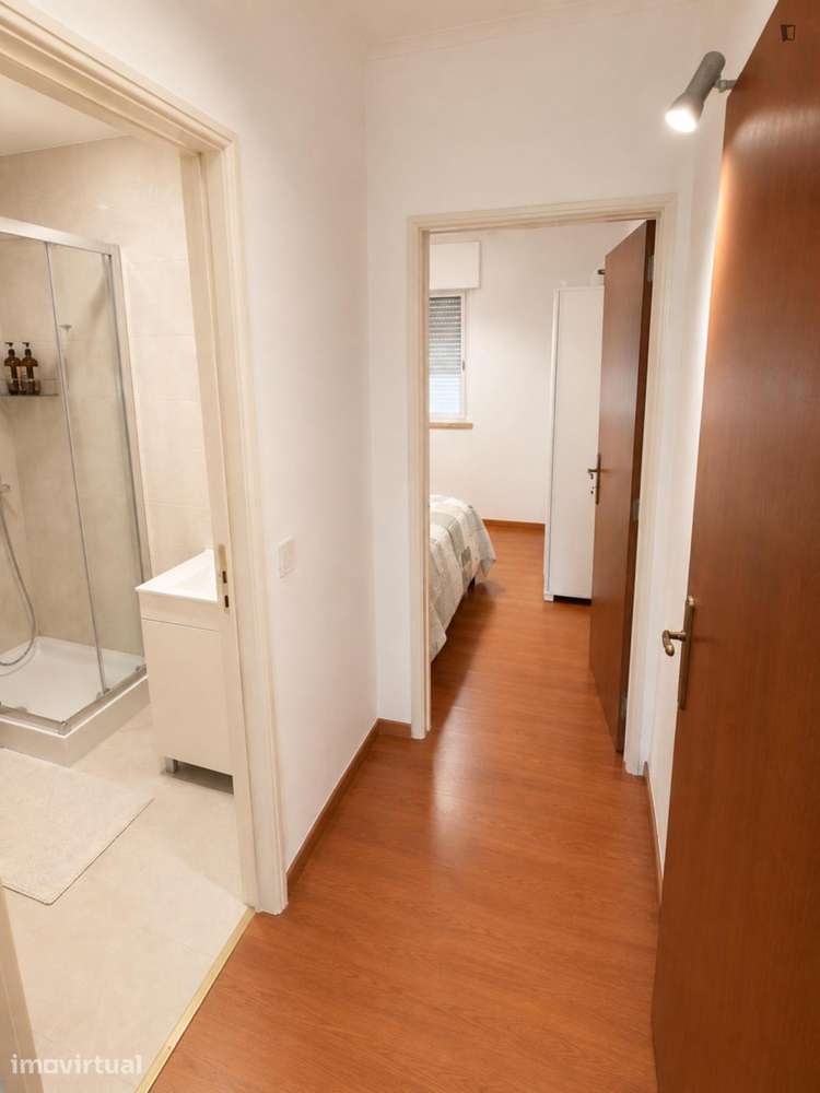 Quarto - localizado em Lisbon - Grande imagem: 3/7