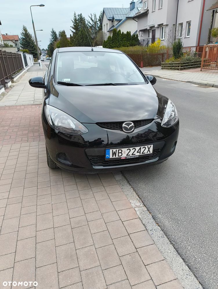 Mazda 2 - 9
