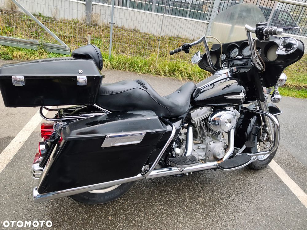 Harley-Davidson FLHT Electra Glide Standard - 21