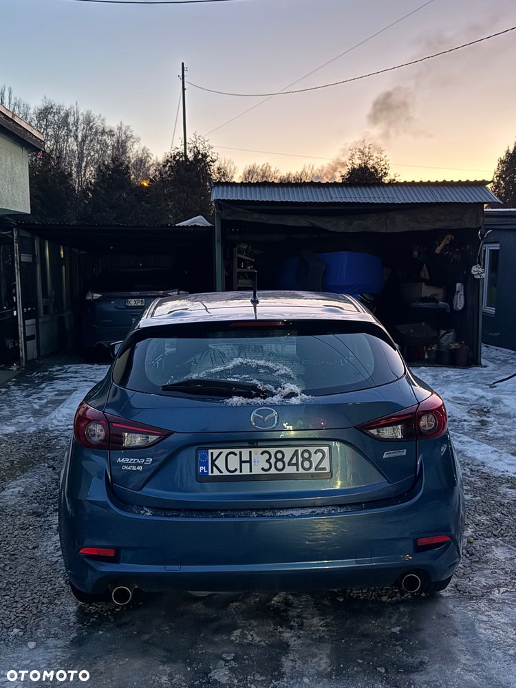 Mazda 3 - 4