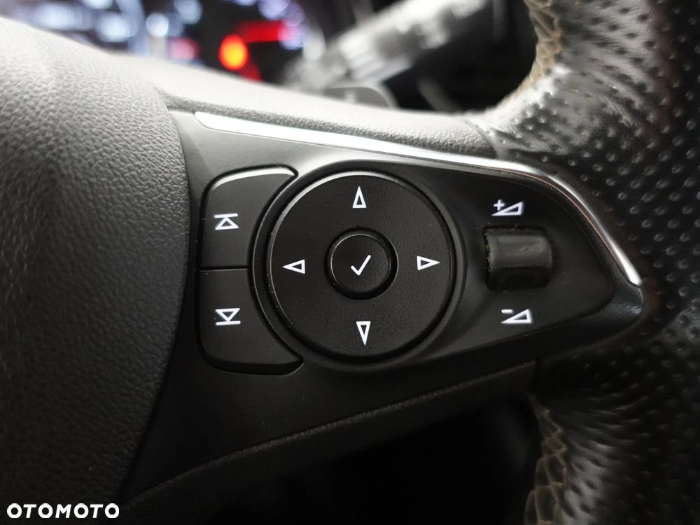Opel Insignia 2.0 Automatik Business Edition - 39