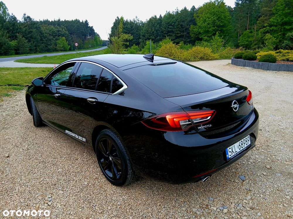 Opel Insignia 2.0 T 4x4 Innovation S&S - 3