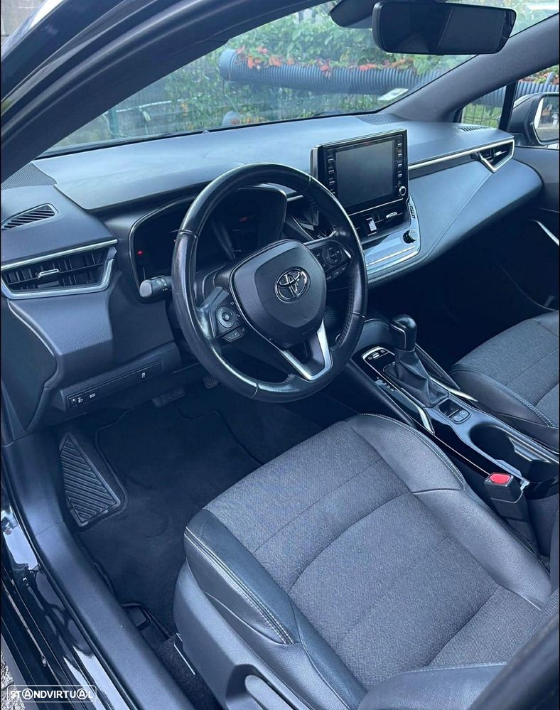 Toyota Corolla 1.8 Hybrid Comfort+P.Sport - 9