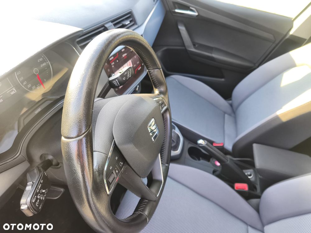 Seat Arona - 27