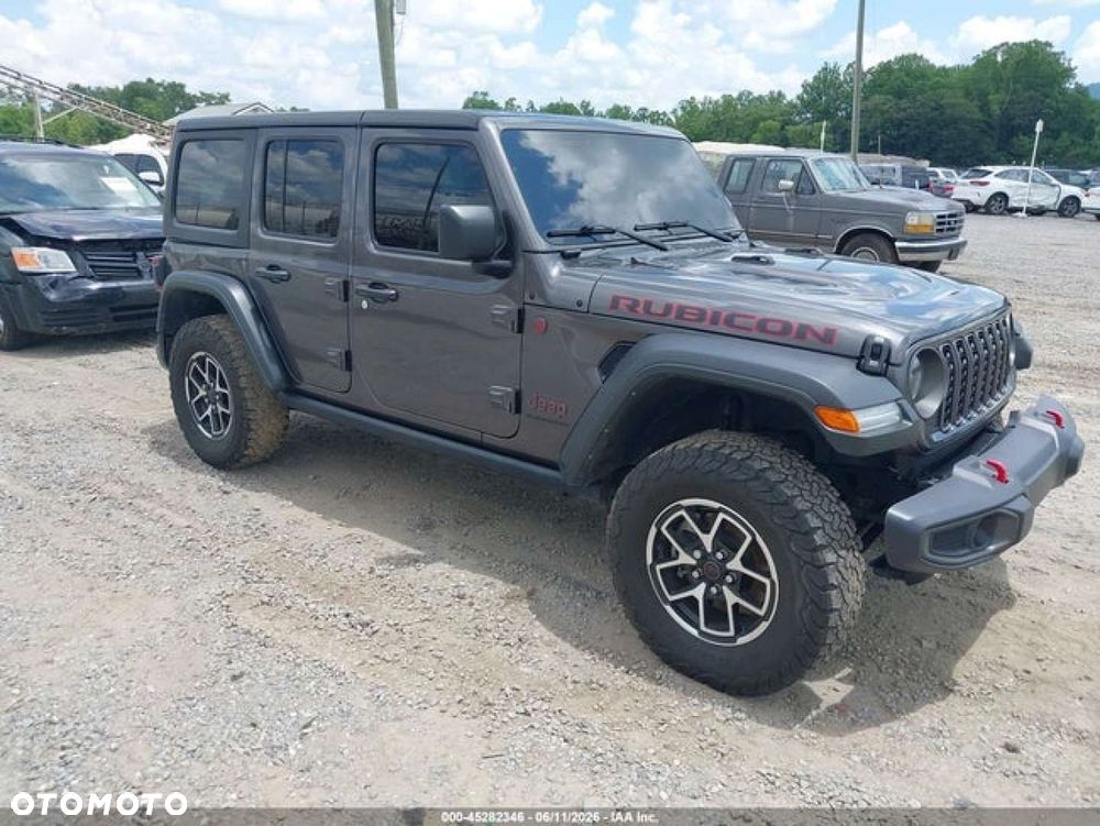 Jeep Wrangler - 8