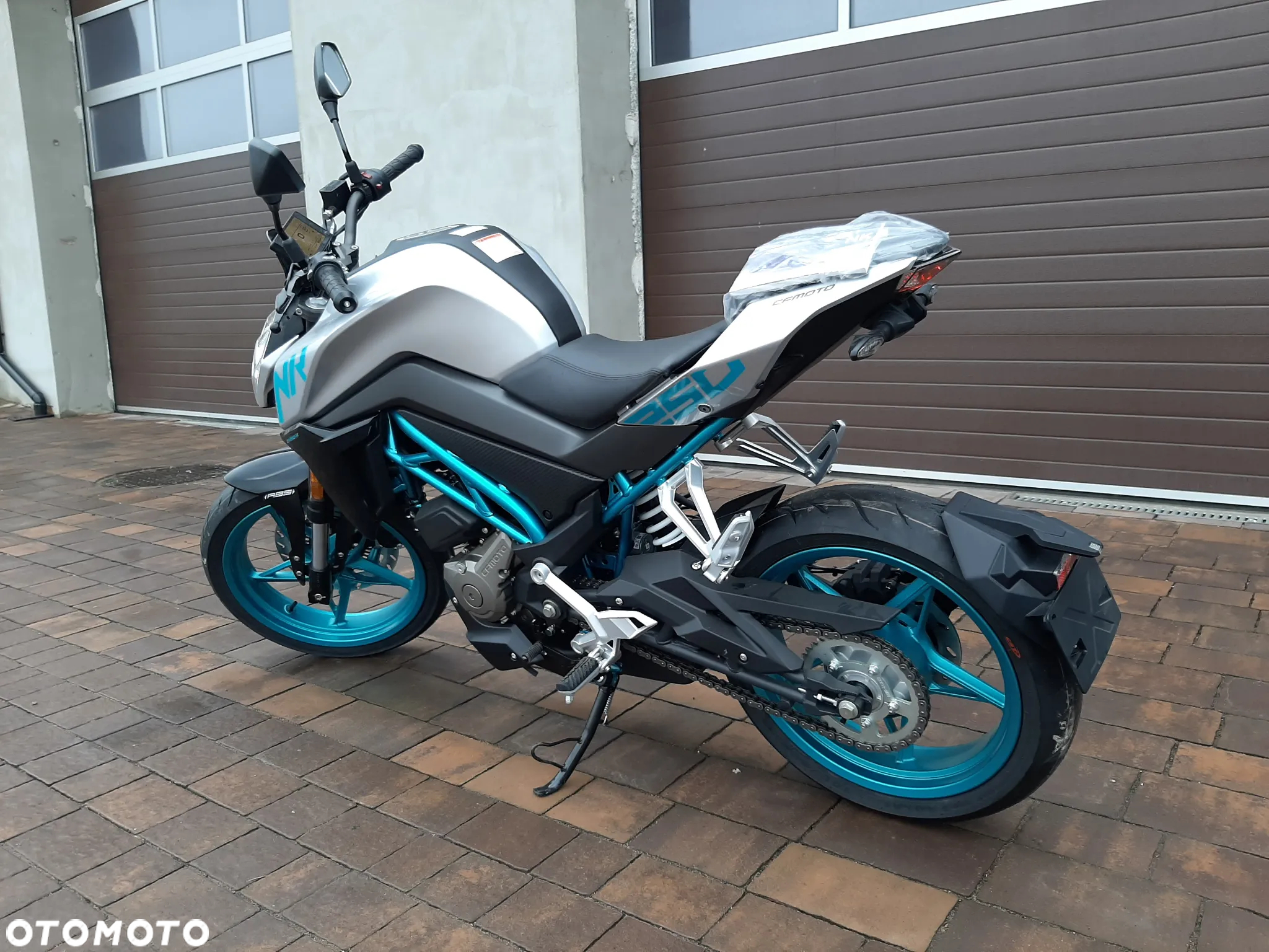 CFMoto MT - 26
