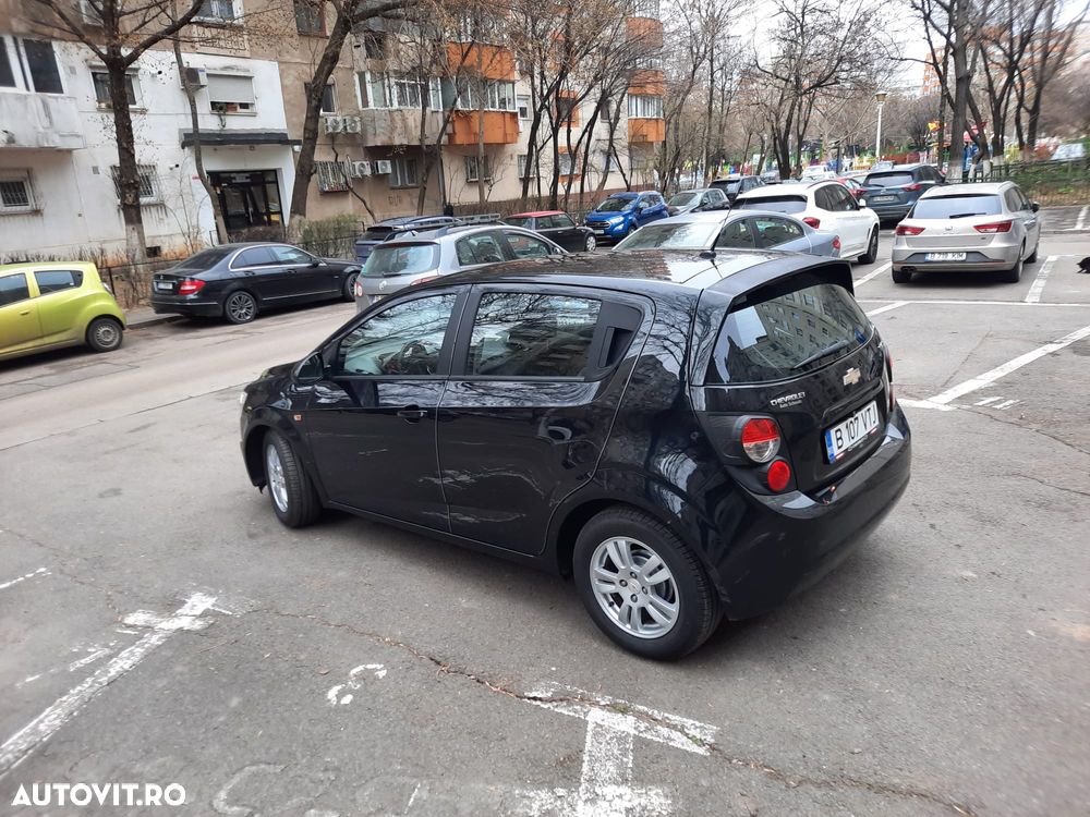 Chevrolet Aveo - 3