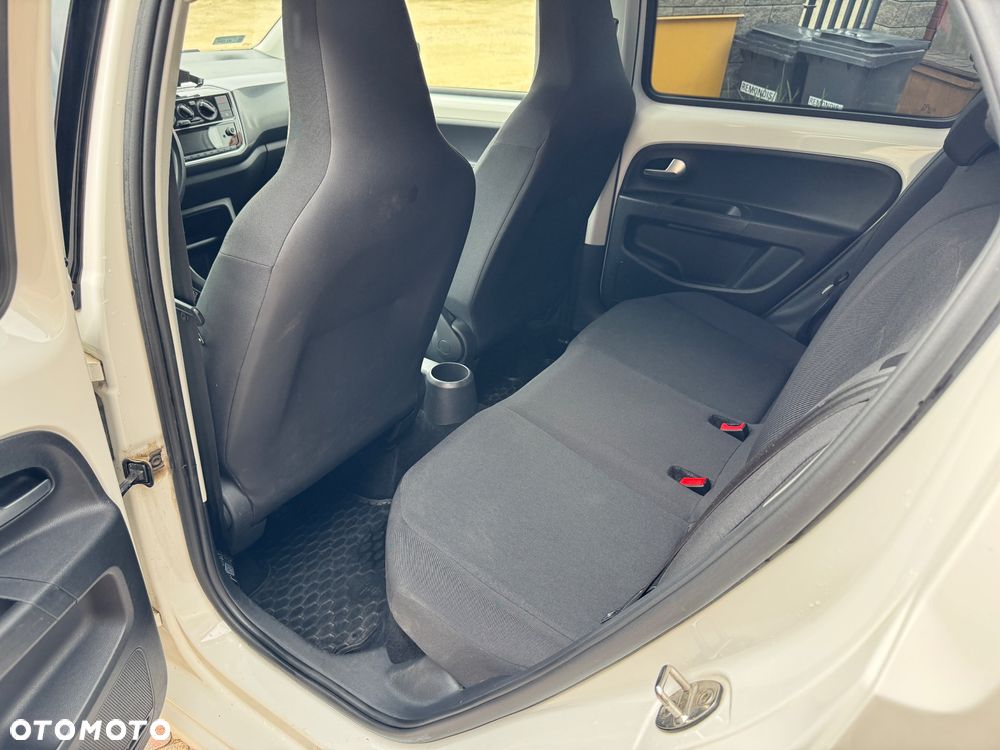 Volkswagen up! 1.0 move - 35