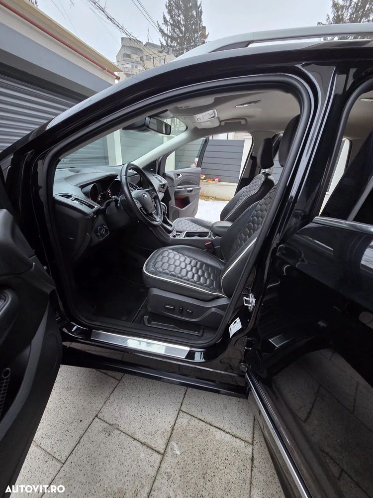 Ford Kuga 2.0 TDCi 4x4 Aut. Vignale - 15