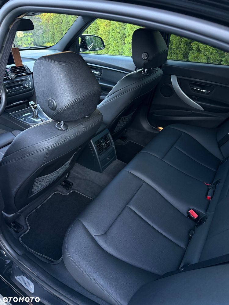 BMW Seria 3 335i - 7