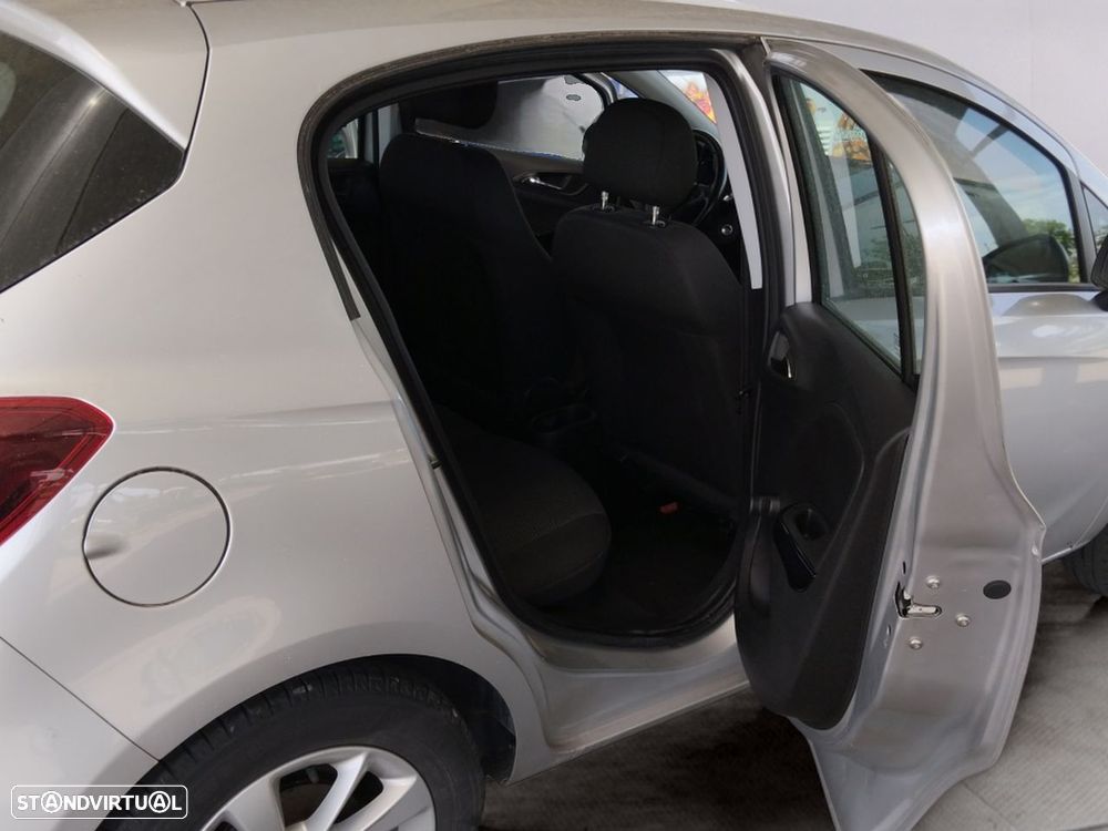 Opel Corsa 1.4 Edition FlexFuel - 12