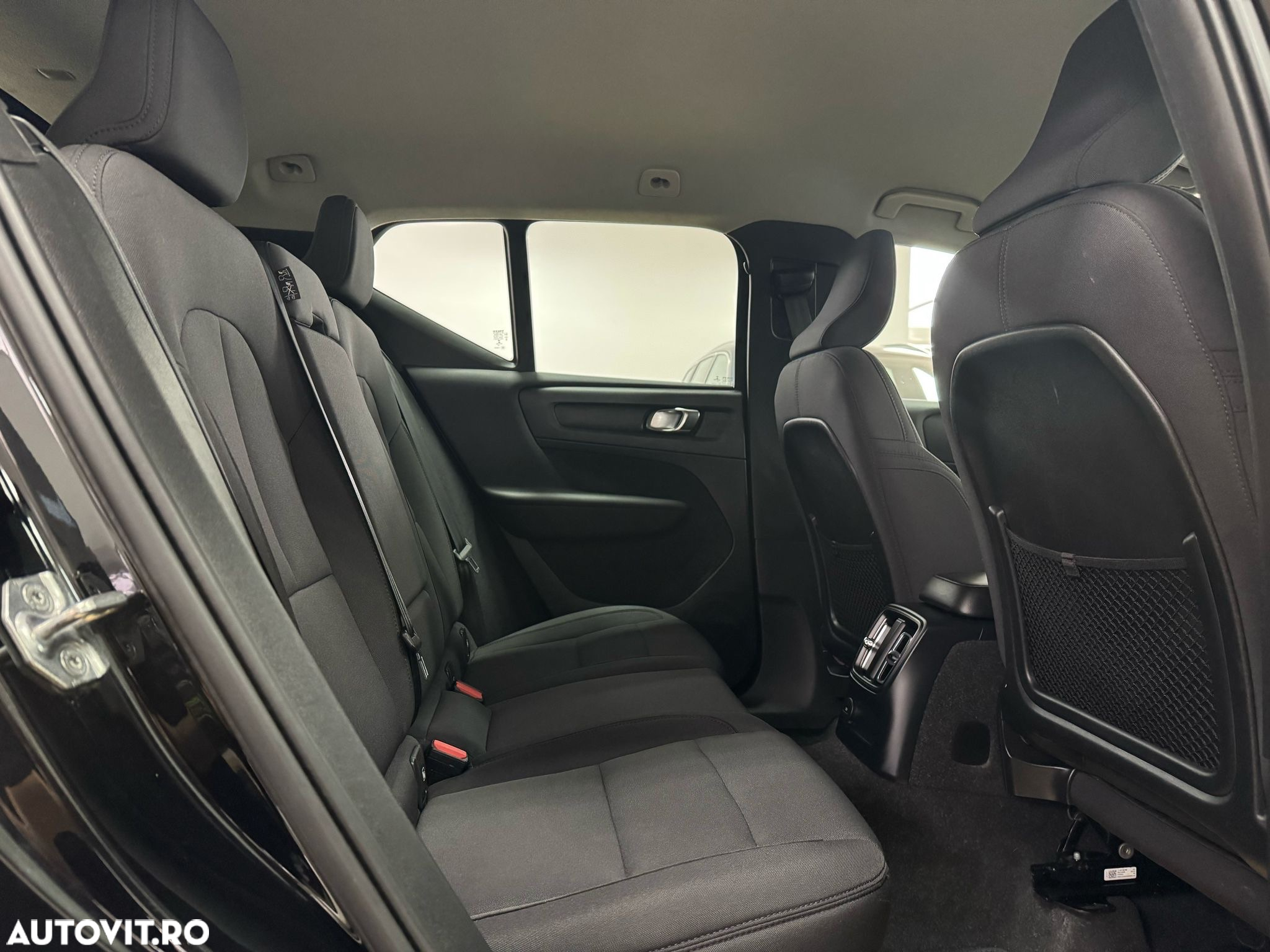 Volvo XC 40 Recharge T5 Twin Engine AT7 Inscription - 9