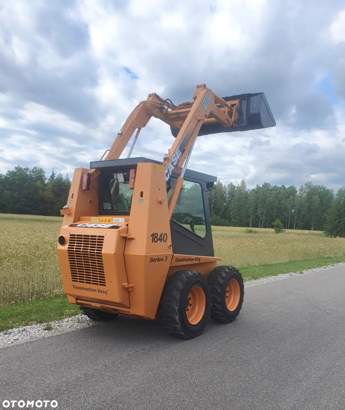 Case 1840 series 3 Bobcat Caterpillar - 8