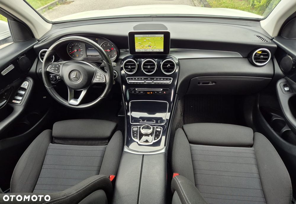 Mercedes-Benz GLC 220 d 4-Matic - 12