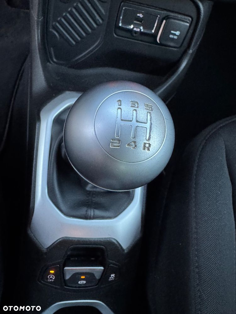 Jeep Renegade 1.6 E-TorQ Sport - 25