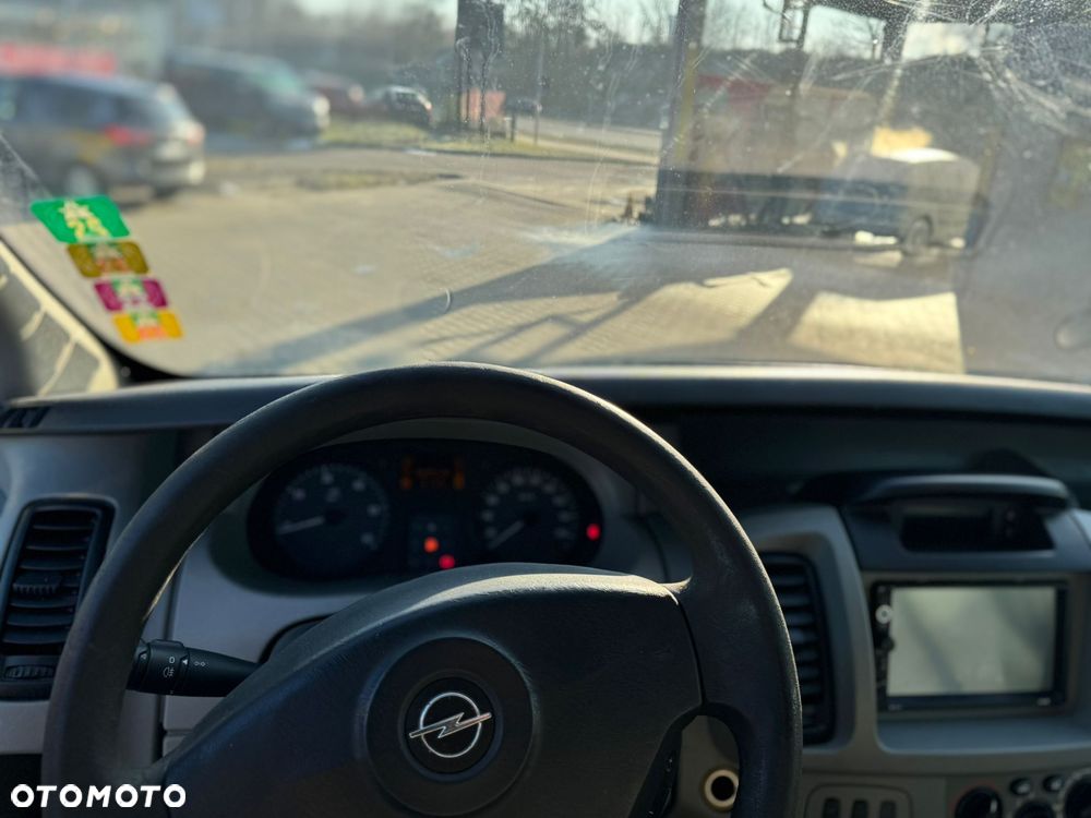 Opel Vivaro Tour - 5