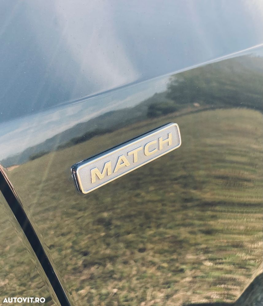Volkswagen Golf - 5