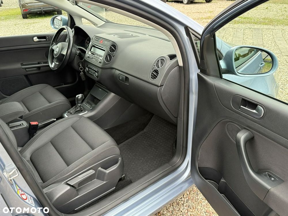 Volkswagen Golf Plus - 35