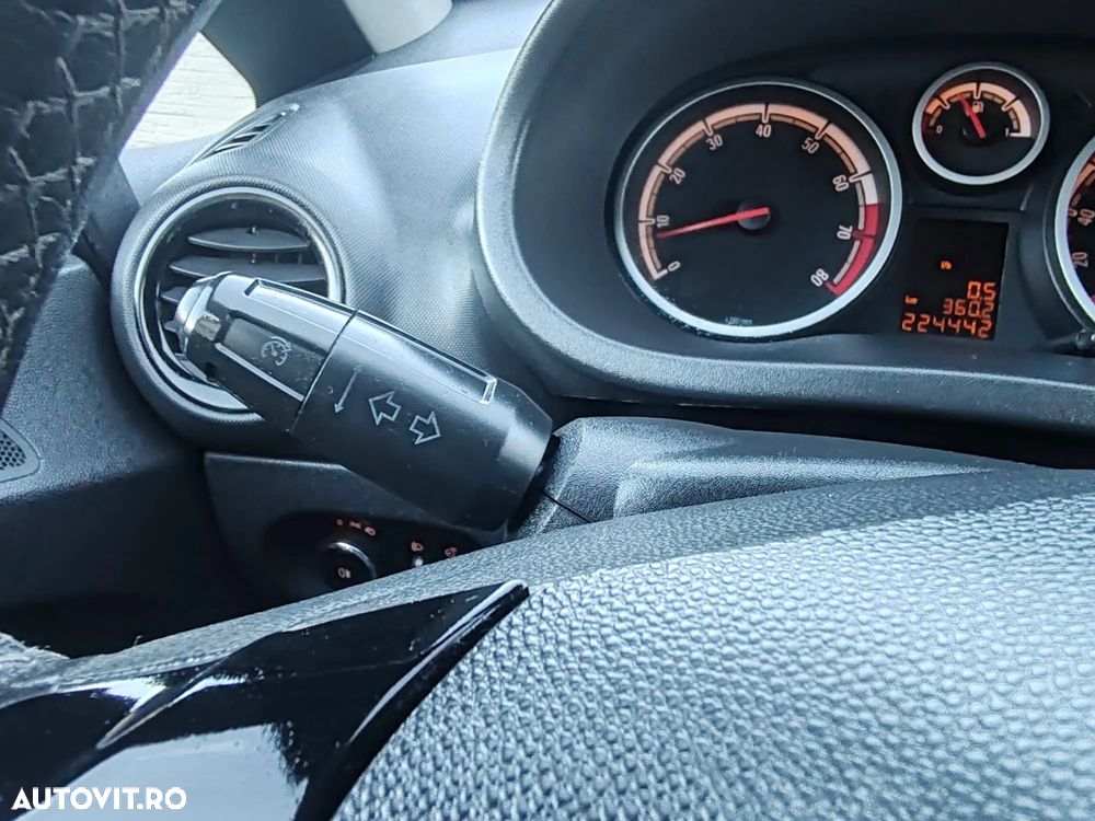 Opel Corsa - 11