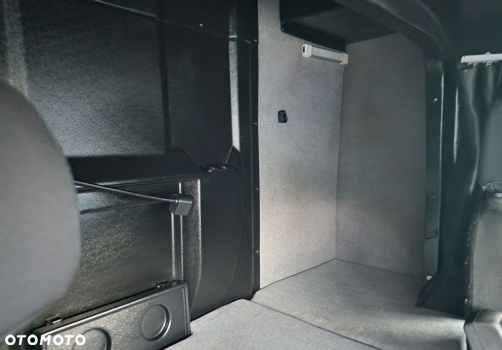 Renault Master - 24