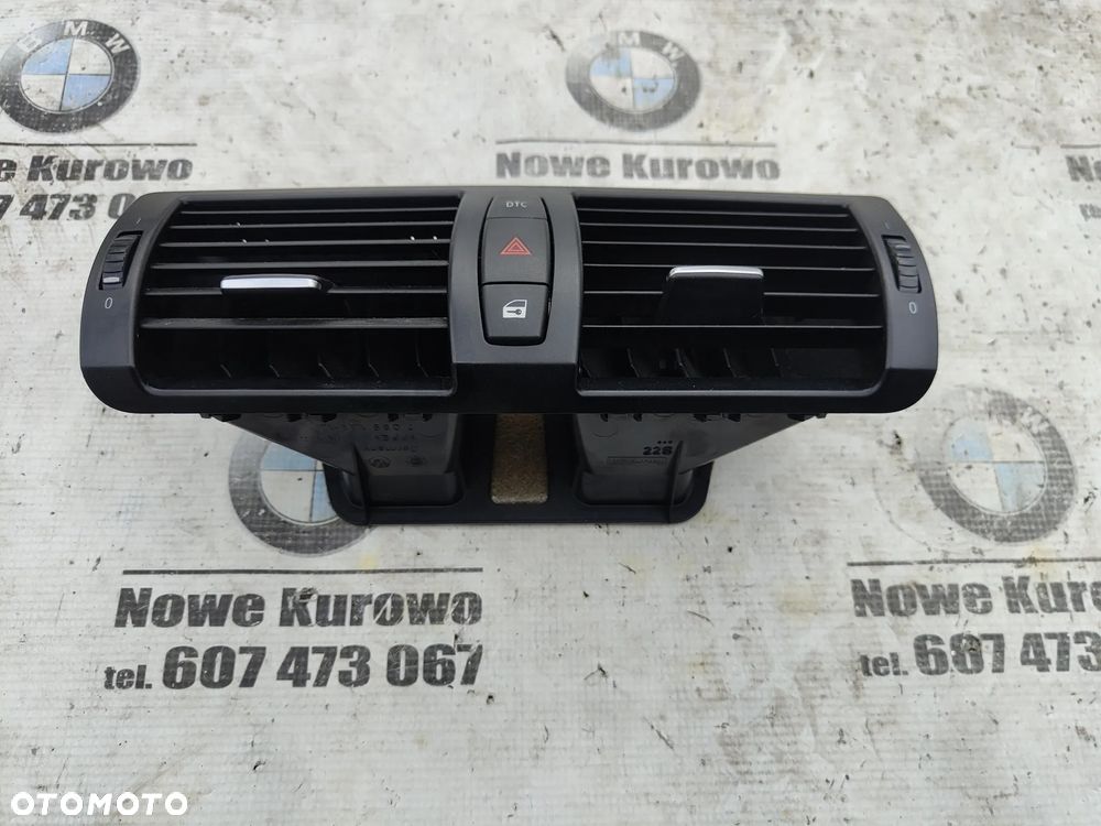 BMW E87 E81 E82 E88 Kratka nawiewu środkowa Stan BDB - 3