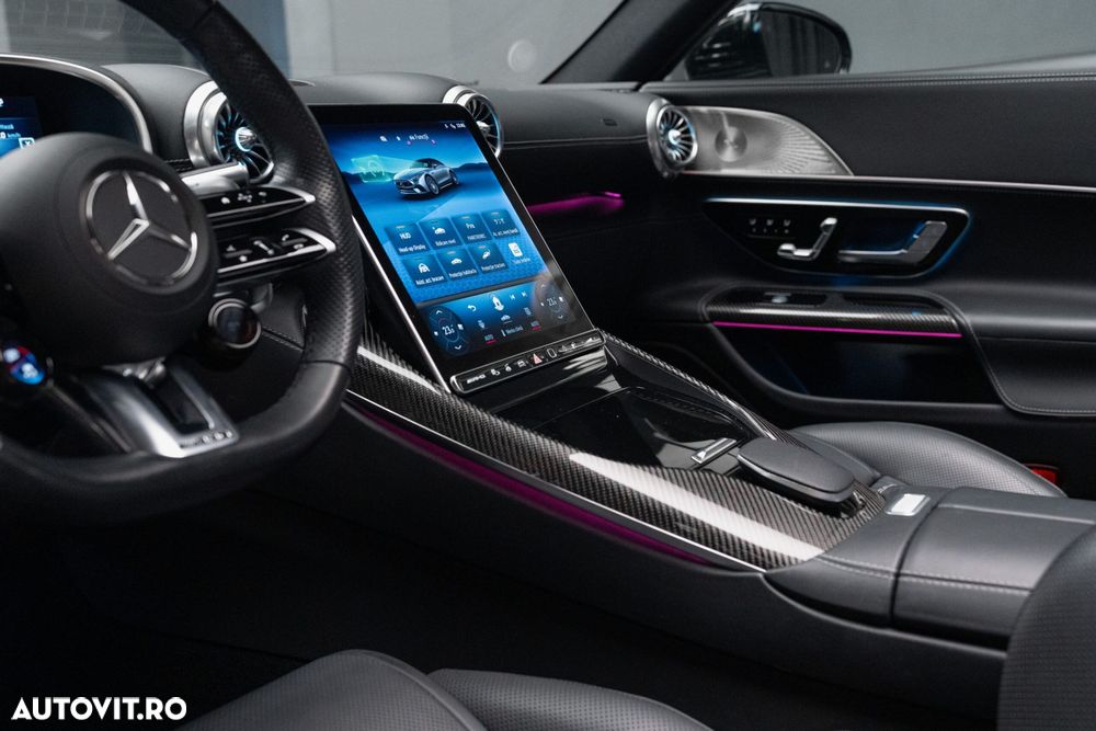Mercedes-Benz SL 63 AMG - 29
